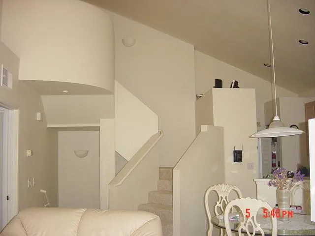 1367 Serena Cir — Photo 3