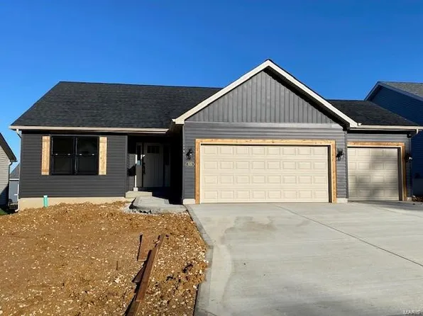 525 Birchwood Dr, Moscow Mills, MO 63362