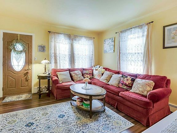 4th image of 7 Eastover Road