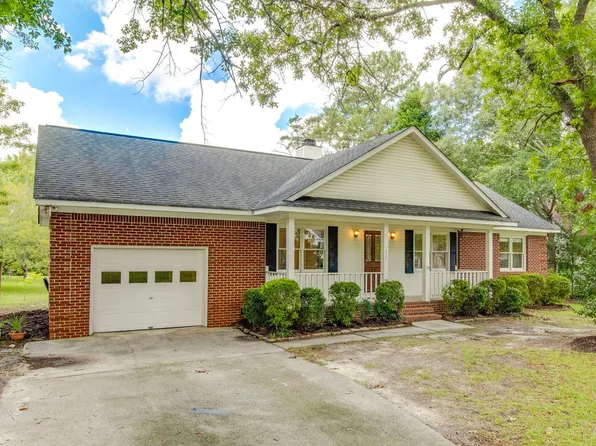 1521 Pine Valley Dr, Elgin, SC 29045