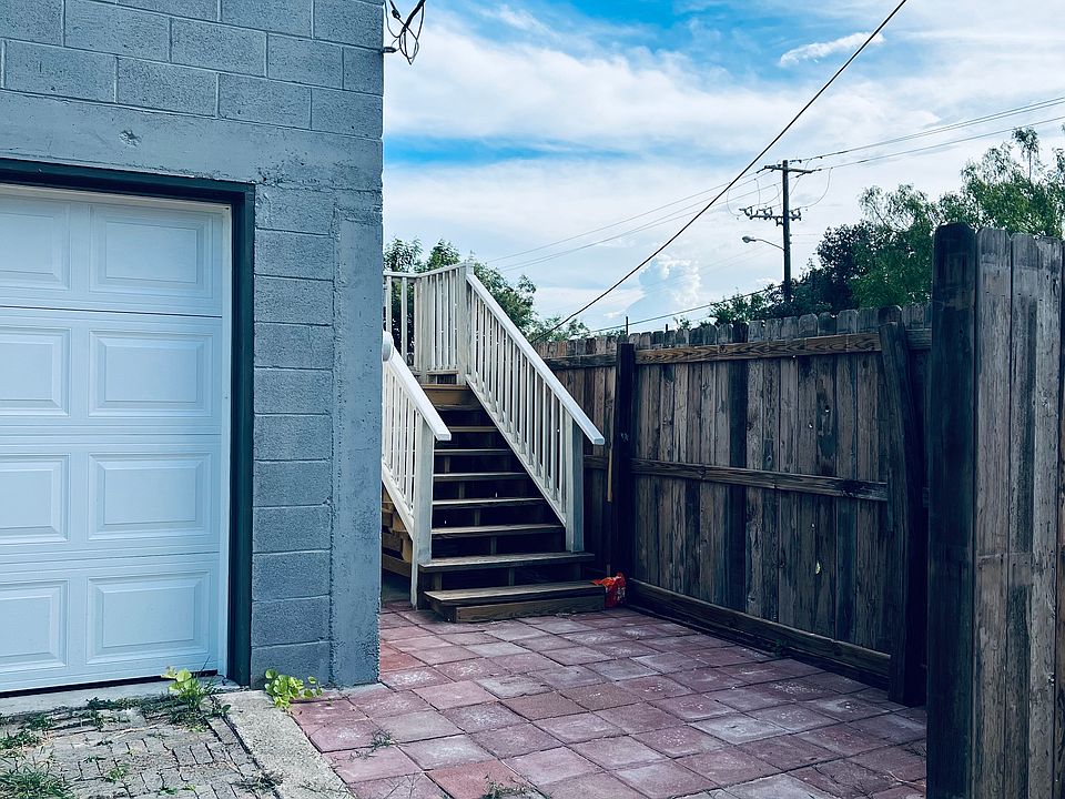 1st image of 1005 E Adams Ave #2