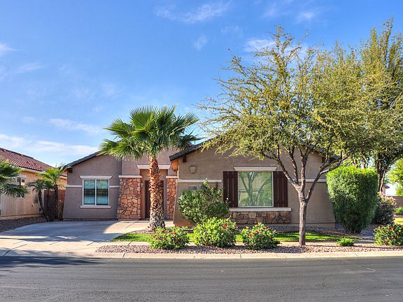 5th image of 861 E Cherry Hills Dr