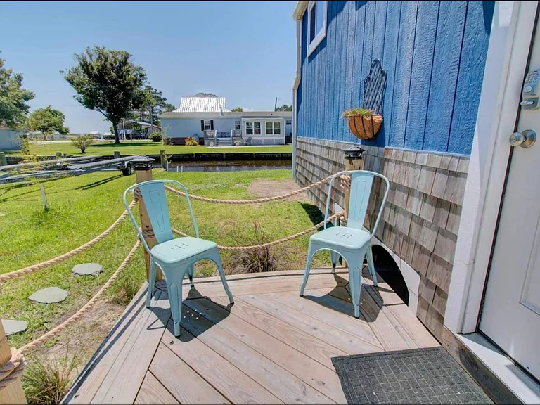 120 Seaward Ct — Photo 12