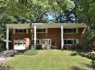 3713 Military Rd, Arlington, VA 22207