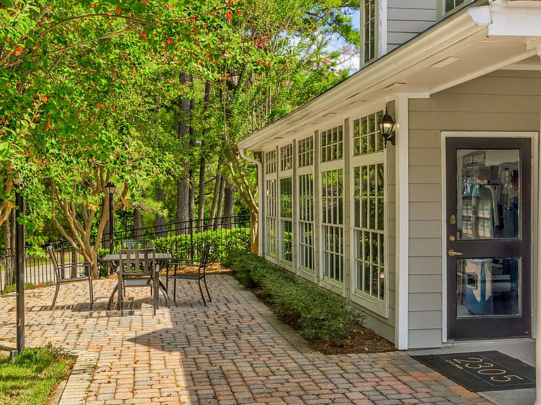2305 at Killearn — Photo 16