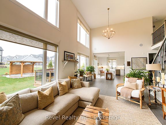 3rd image of 101 Reed Way