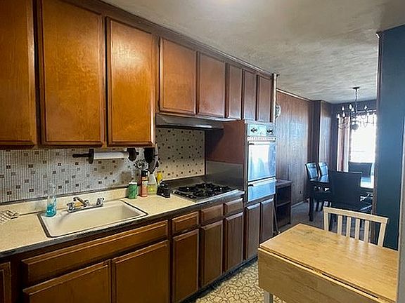 3rd image of 501 Surf Ave APT 18F