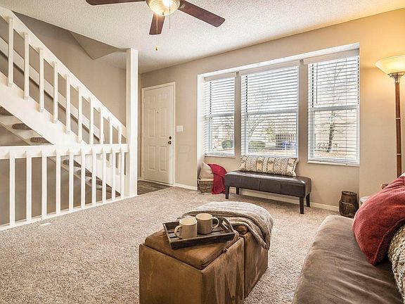 4th image of 7859 Barkwood Dr