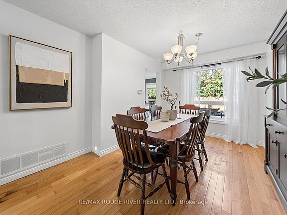 5th image of 1631 Rudell Rd