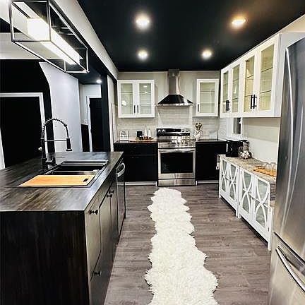 4th image of 3519 Tecumseh Rd W