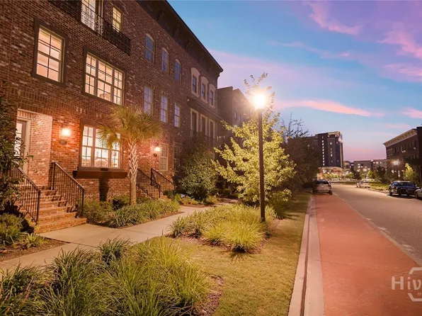 453 Port Street, Savannah, GA 31401