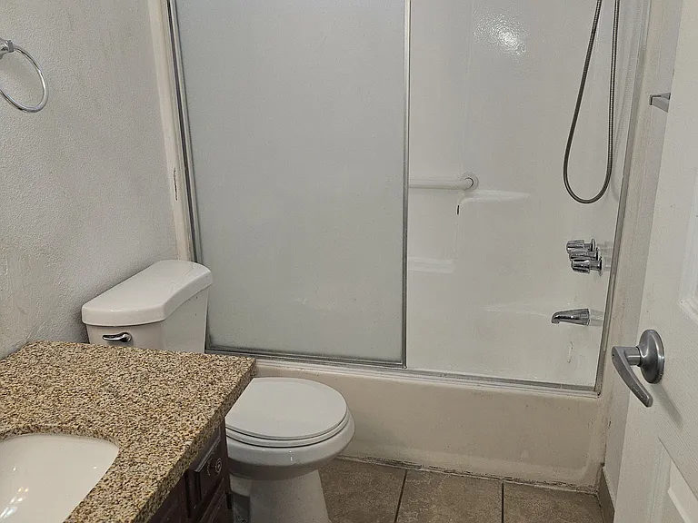 38502 Larkin Ave #2 — Photo 12