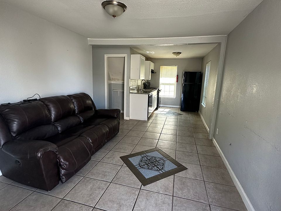 1st image of 5501 Avenue N 1/2 #3