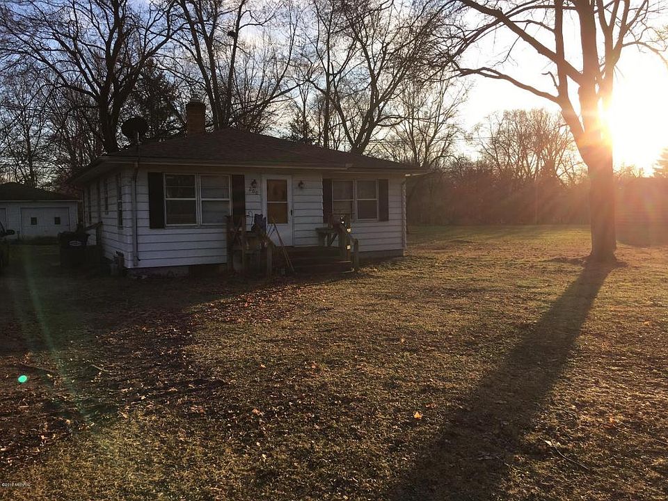 2nd image of 200 Bradford Rd