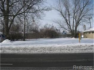 7069 Inkster Rd, Garden City, MI 48135