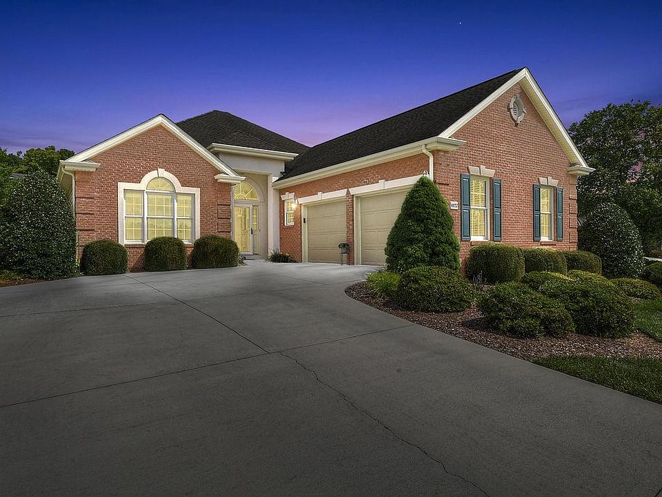 1st image of 1027 Waterbrooke Ln