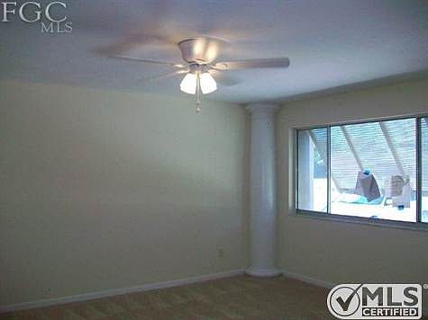 5th image of 607 NE 17th Pl