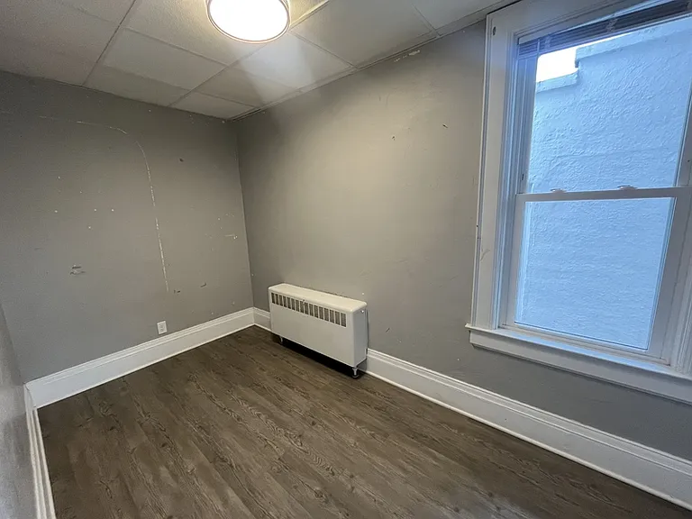 1202 S 13th St #1 — Photo 8