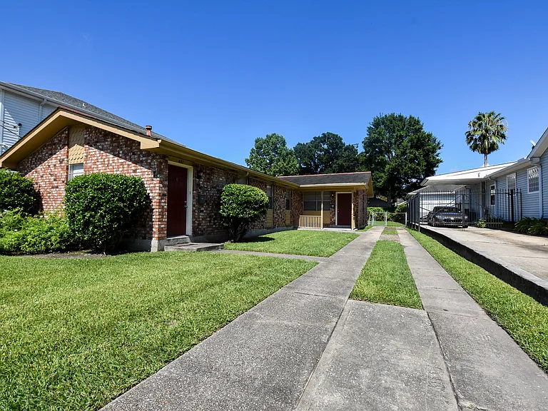 441 Helios Ave — Photo 14