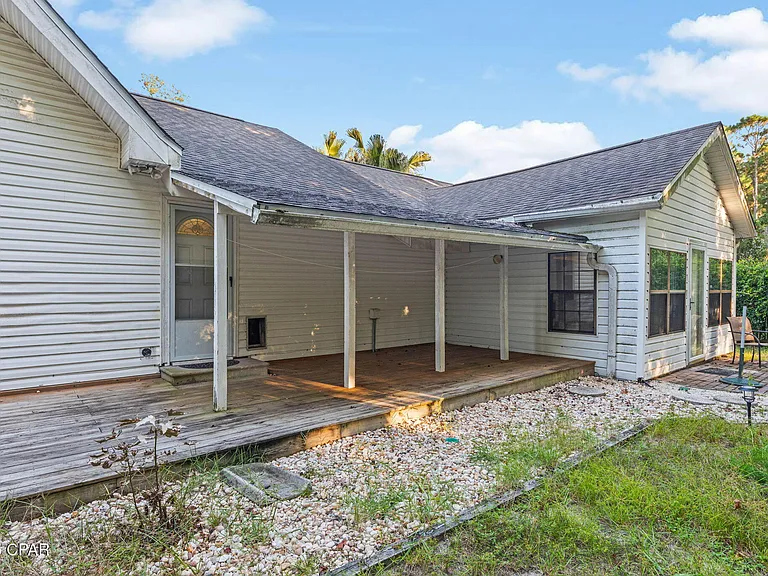 301 Fairway Blvd — Photo 39