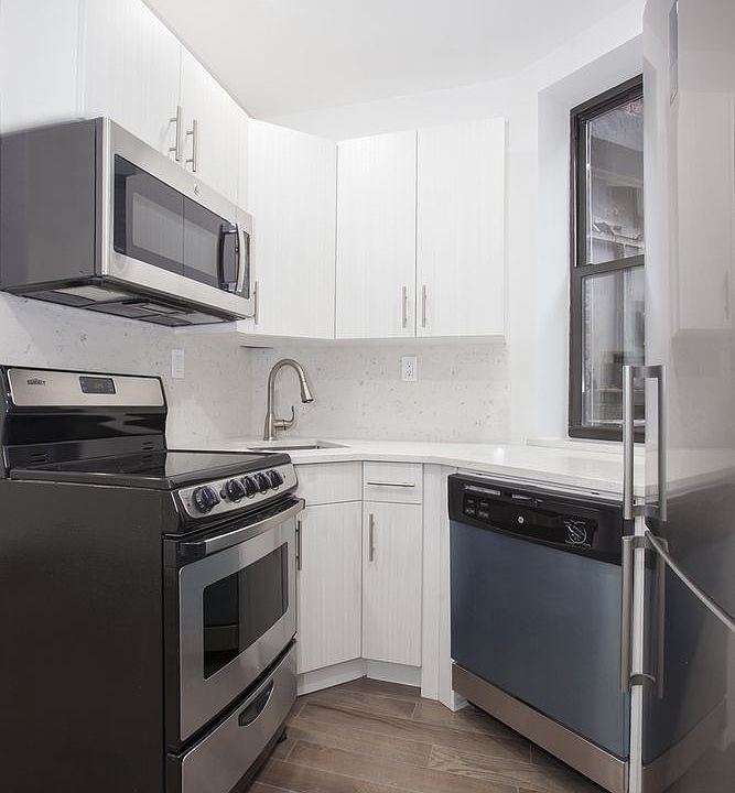 2nd image of 19 Eldridge St #4A