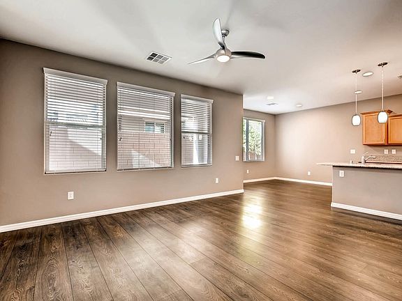 5th image of 11246 Ventura Grass Ct