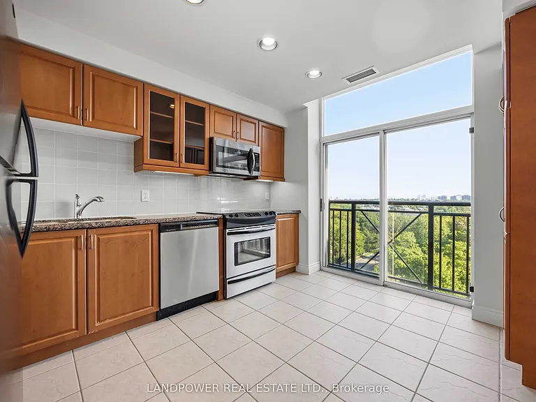 1101 Leslie St #1106 — Photo 18