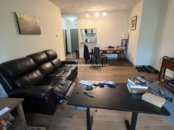 375 Highland Ave #2, Somerville, MA 02144