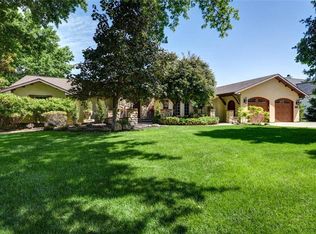 3908 W 140th Dr, Leawood, KS 66224