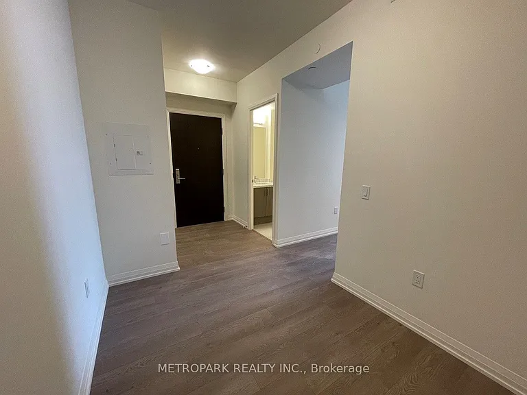 9000 Jane St #1506 — Photo 5