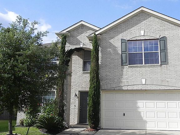 2nd image of 19822 Breezy Cove Ct