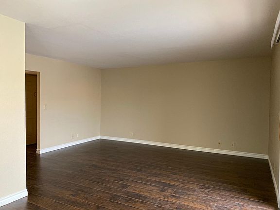 5th image of 5080 Indian River Dr
