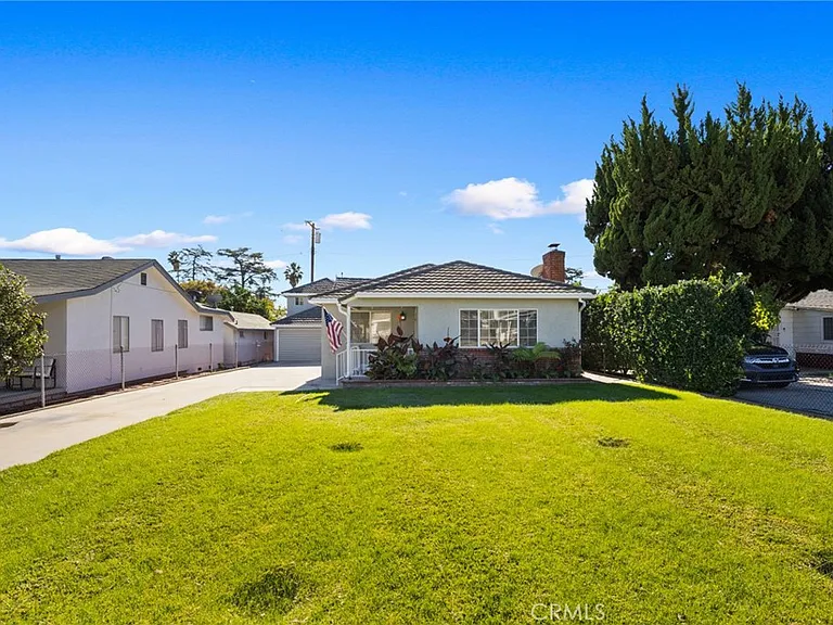 3920 Elma Rd — Photo 3