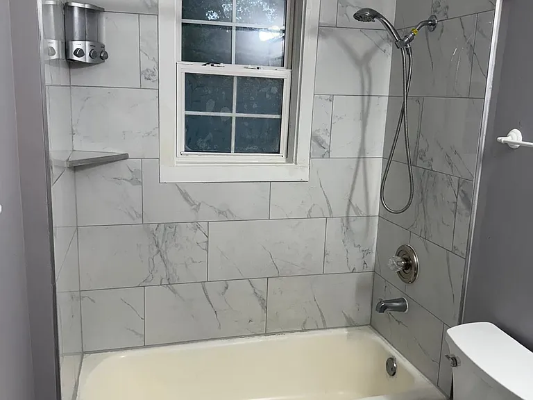 2448 Depot St — Photo 18