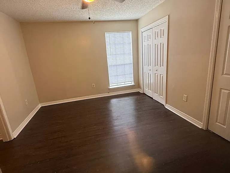 3027 Oneal Ln — Photo 9
