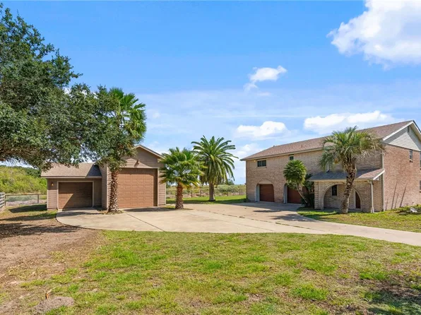 122 Riverdale Dr, Corpus Christi, TX 78418