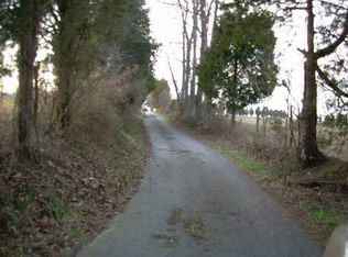 555 Cundiff Ln, Eastview, KY 42732