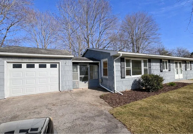 4331 Route 31 — Photo 1