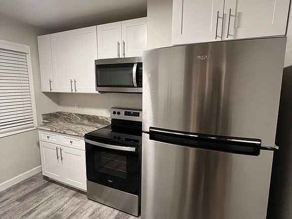 3rd image of 52 Church Ave APT 4
