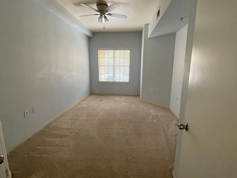 100 4th Ave S #229 — Photo 16