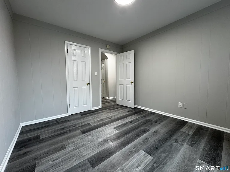 45-51 Cowles St #45 — Photo 21