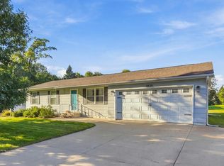2626 Evergreen Dr, Burlington, IA 52601
