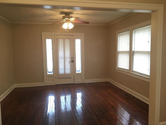 4th image of 3126 McGee St