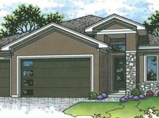 8010 Payne St, Shawnee, KS 66220