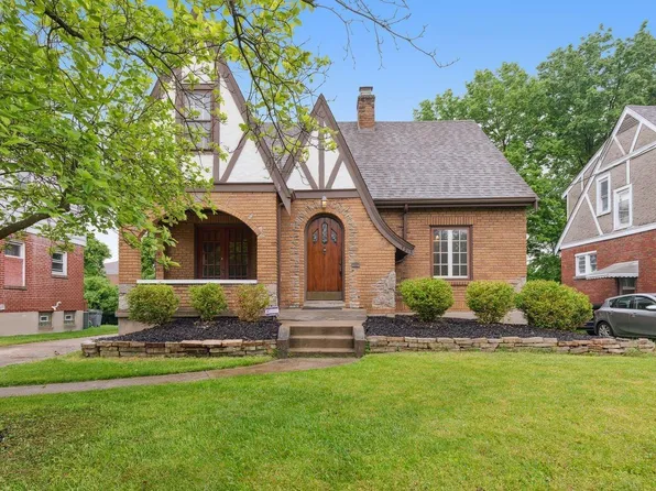 7215 Plainfield Rd, Cincinnati, OH 45236