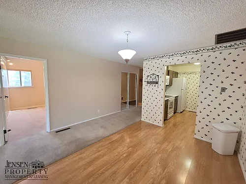 776 W Diagonal St #52 Photo 1