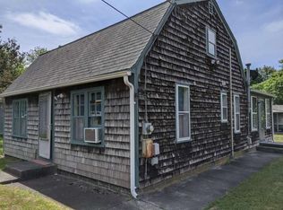 87 Bow St, Jamestown, RI 02835