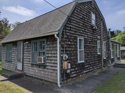 87 Bow St, Jamestown, RI, 02835