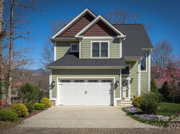 6 Gold Leaf Walk Way, Black Mountain, NC 28711