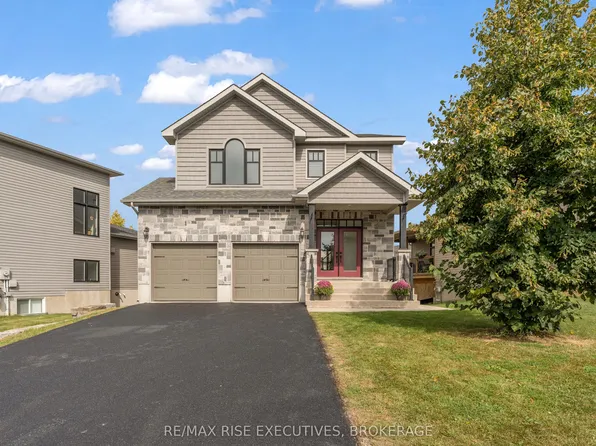 1704 Reginald Bart Dr, Kingston, ON K7K 0E7